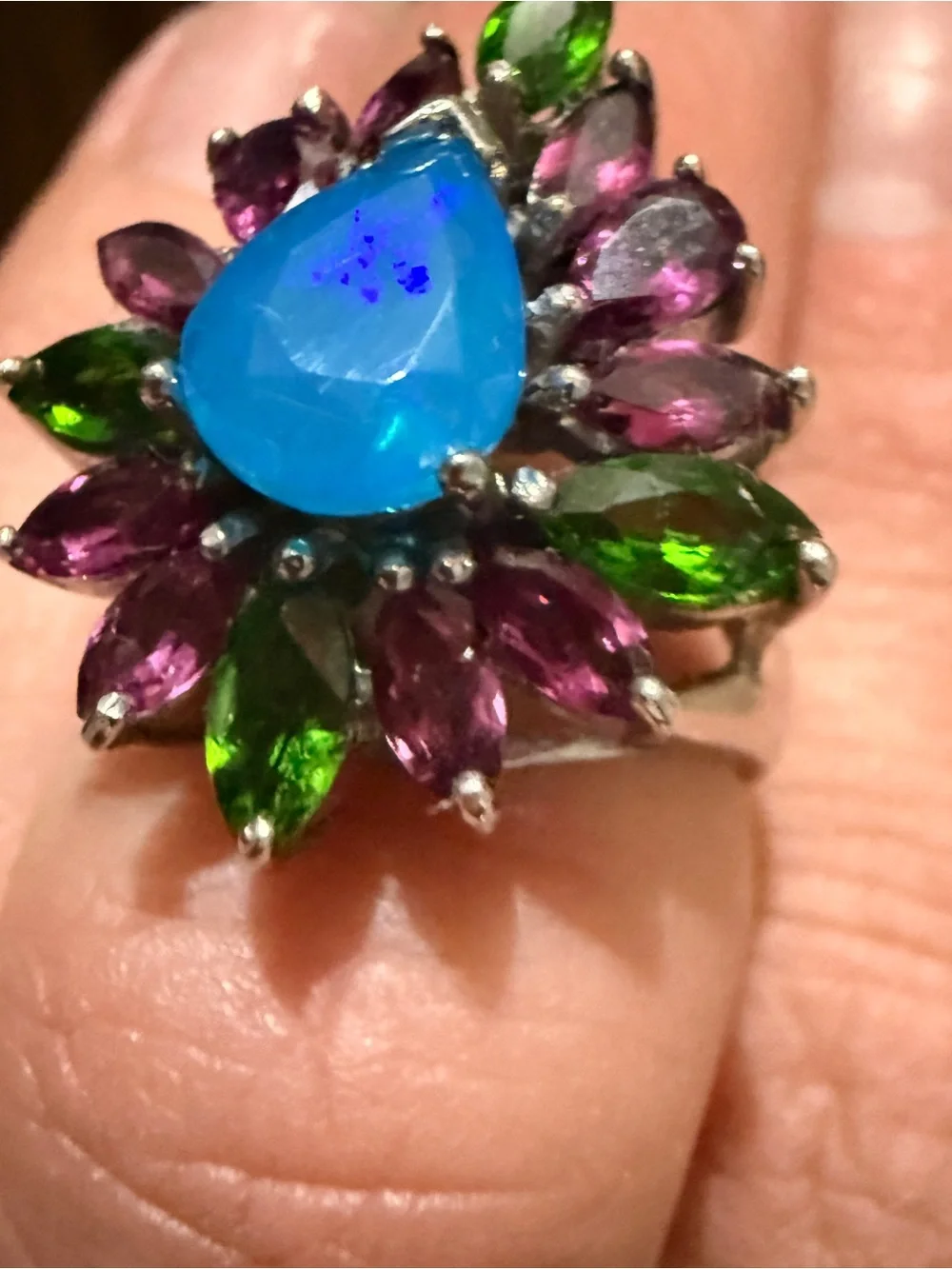 Natural blue opal Sz7.5